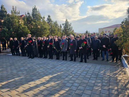 Bu gün Gəncə şəhərində Xocalı soyqrımının 32-ci ildönümü ilə bağlı tədbir keçirildi
