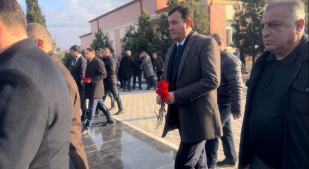 Bu gün Gəncə şəhərində Xocalı soyqrımının 32-ci ildönümü ilə bağlı tədbir keçirildi