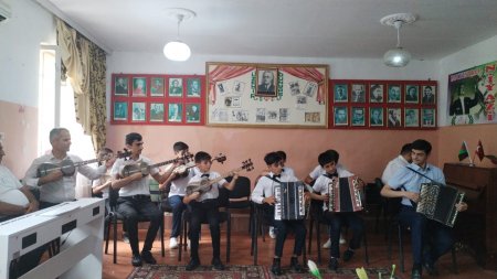 Xaldan kənd Uşaq Musiqi Məktəbinin fəaliyyəti təqdirəlayiqdir 