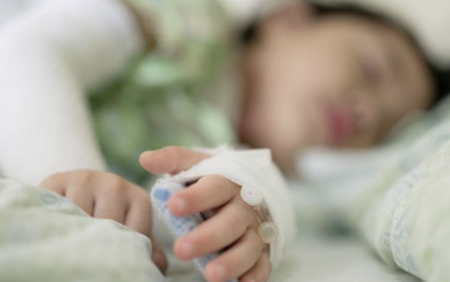 5 yaşlı uşaq qıcolmadan öldü